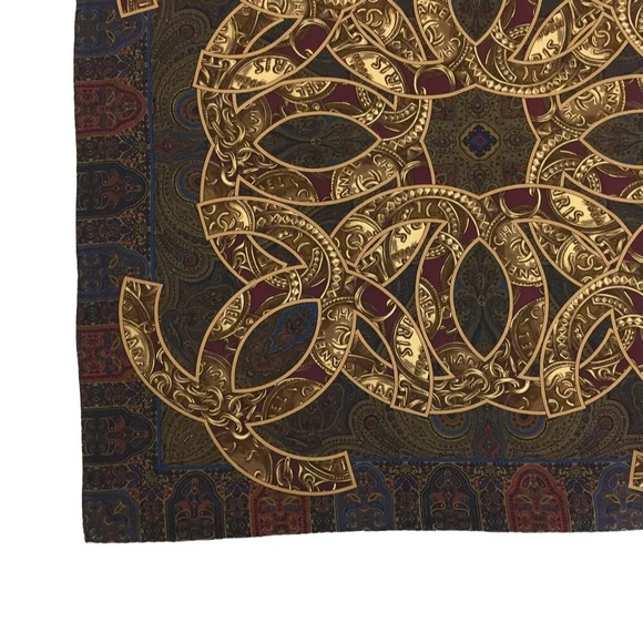 CHANEL CC Logo Paisley Silk Scarf - Picture 5 of 8